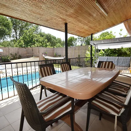 Βίλα Kay8300 Arican 3 Bedrooms